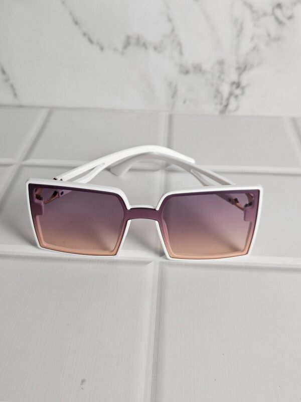 KRATI White Pearl Shades